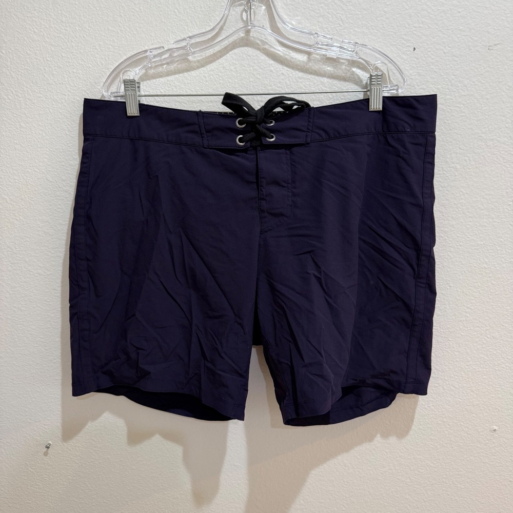 Lululemon Athletica Mens Navy Purple Board Shorts Swim Trunks Size 40 Lace Up